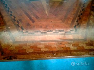 Tavolo unico fatto a mano