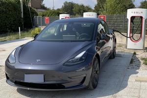 Splendida Tesla Model 3 Dual Motor Long  Range