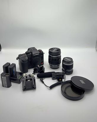 Panasonic GH6 con Olympus 12-40mm F2.8 e 30 mm