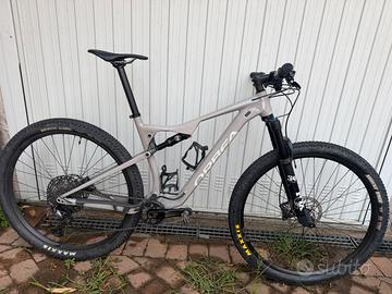 V.PERMUTE Orbea Oiz H10 XT/Fox 34 SC Full Optional