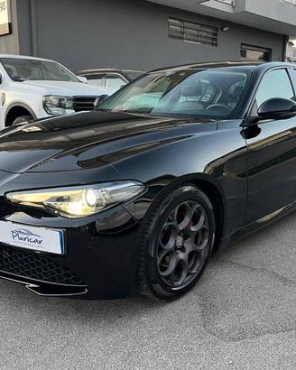Alfa Romeo Giulia 2.2 t Super 180cv auto