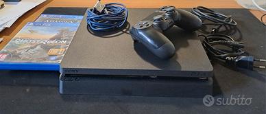 PS4 pro con Joystick e giochi