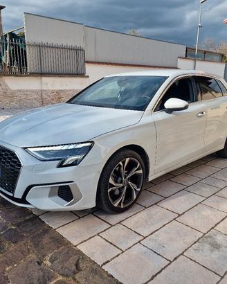 AUDI A3 1.5 G-TRON METANO Adavance