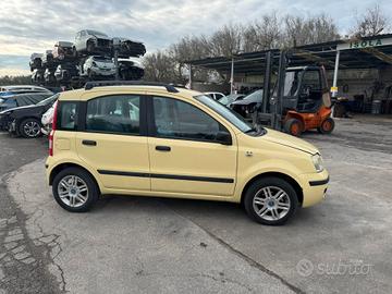 RICAMBI AUTO FIAT PANDA 2005