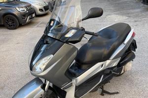 Xmax 250