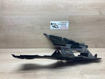 Carena sotto radiatore tmax 530 12 16 N0250