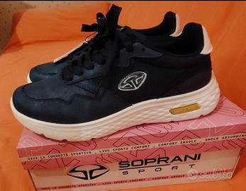 Scarpe blu Soprani