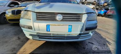 FIAT STILO STATION WAGON 2005 - PARAURTI ANTERIORE