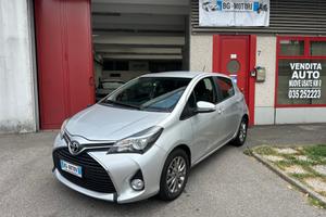 Toyota Yaris 5p 1.3 Lounge E6 OK NEOPATENTATO