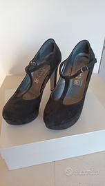 scarpe di camoscio  nere 