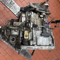 Cambio Renault Trafic (00>07< ) (07>14< ) 1.9 DCI 