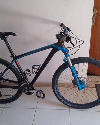 MTB cube carbonio ruota 29 cambio Shimano XT