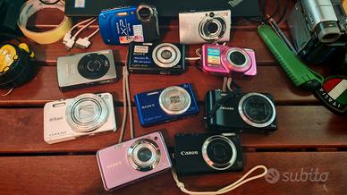 Lotto fotocamere  Nikon Canon fuji Samsung