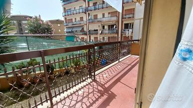 Appartamento MOLTO LUMINOSO