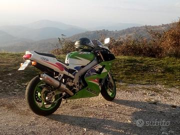 Kawasaki zxr 400