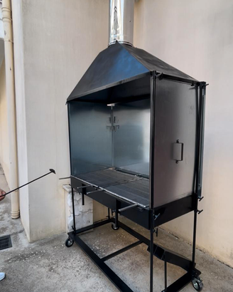 Braciere, Barbecue in ferro smontabile con cappa