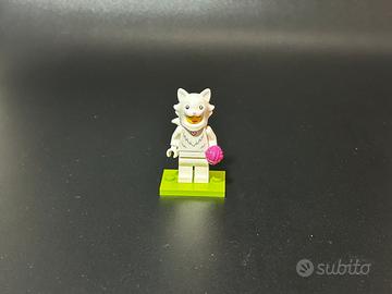 LEGO® Minifigures Series 28 Fluffy Cat Costume Fan