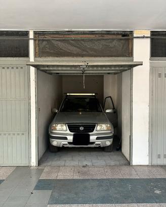 Box auto garage 11 mq COMODO LUMINOSO E SICURO