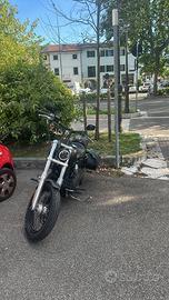 Harley Davison dyna Street bob