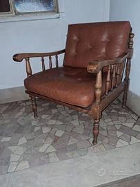 Poltrona legno cuscini pelle anni 50