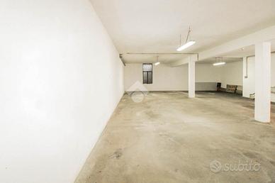 CAPANNONE A OSPITALETTO