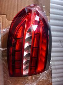 Fanale posteriore sx mercedes classe E220 LED