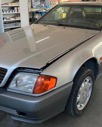 Mercedes SL R129 3.0 24 valvole per ricambi (2a)