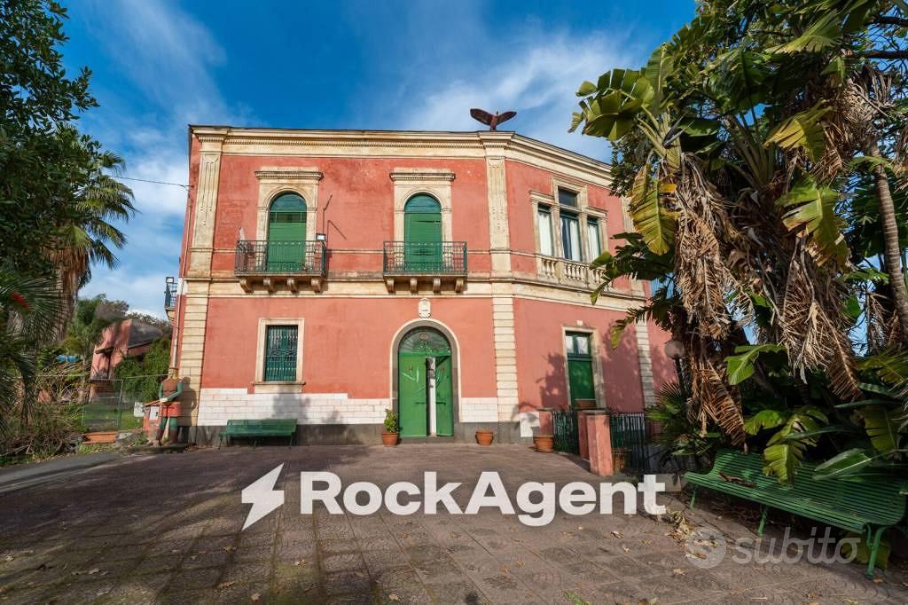 Rustico / Casale di 1069 m² con più di 5 locali e - Vista 4