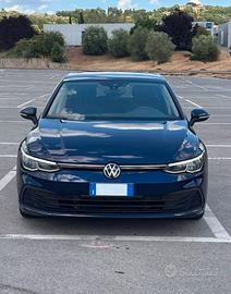Volkswagen Golf 8 Life 2.0 TDI DSG 115 CV