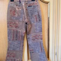 Pantaloni taglia 42 usati pochissimo