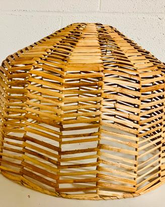 Lampadario in rattan