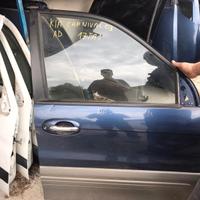 PORTA ANTERIORE DESTRA KIA CARNIVAL 2003 1° SERIE