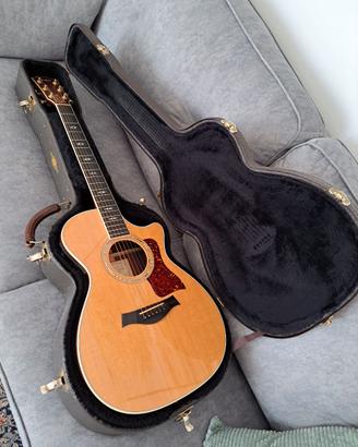 Chitarra Taylor 812 CE