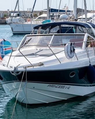 Princess V42