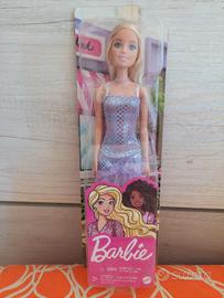 Barbie  Mattel HJR93