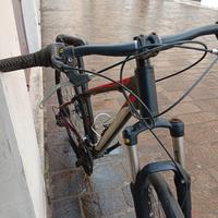 Argo 27.5 MTB, ammortizzatori freni disco