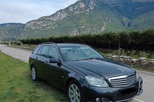 Mercedes C200 