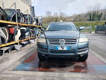 RICAMBI USATI PER VOLKSWAGEN TOUAREG,  ANNO 2004