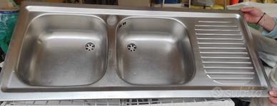 Lavello da cucina a due vasche