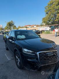Audi Q2 1.6 TDI S tronic 116v Navi - SINISTRATA - 