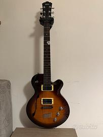 Chitarra elettrica Yamaha semi-hollow
