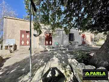 Rustico / Casale di 6100 m² con 4 locali a Canicat