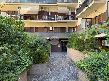 MONOLOCALE A ROMA