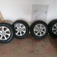 VENDUTO 4 cerchi Audi Q5 con 8 ruote.VENDUTO