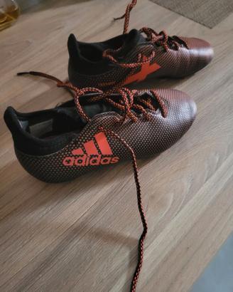 Scarpe calcio Adidas bimbo n 32 come nuove
