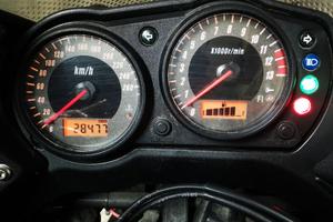 KAWASAKI Z750S