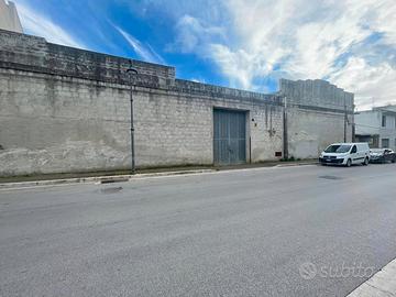 Ampio magazzino a Castelvetrano