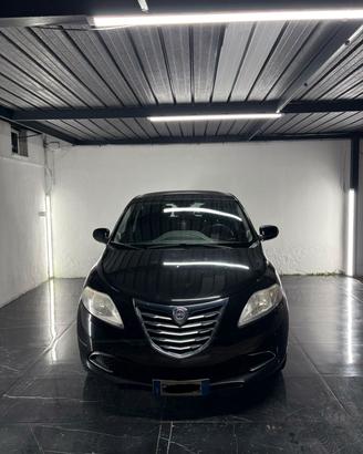 Lancia Ypsilon 1.3 MJT 16V 95 CV 5 porte S&S Gold