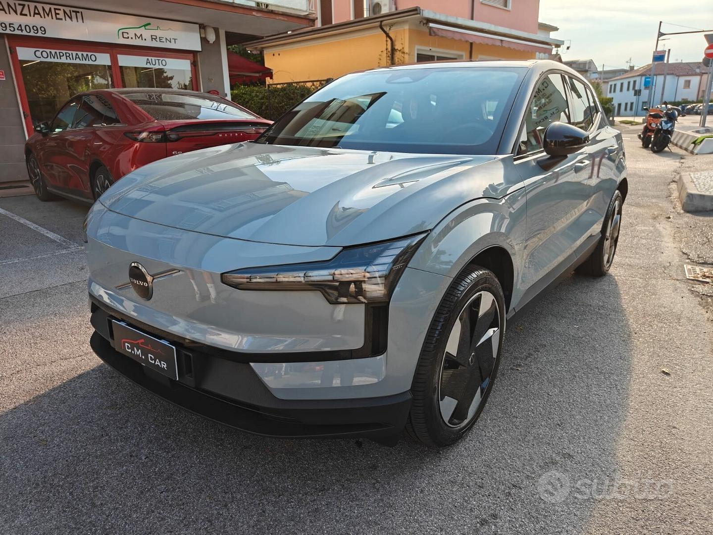 Volvo Ex30 2024 photo 3