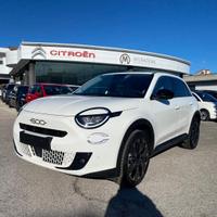 FIAT 600 Hybrid MHEV La Prima